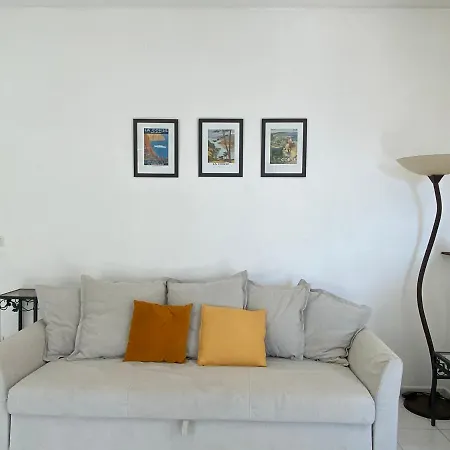 Lägenhet Casa Eugenie De Tante Madeleine Vue Sur Les Montagnes