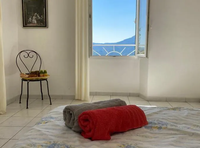 Casa Eugenie De Tante Madeleine Vue Sur Les Montagnes * ונאקו